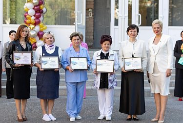 День знаний депутаты встретили со школьниками и студентами